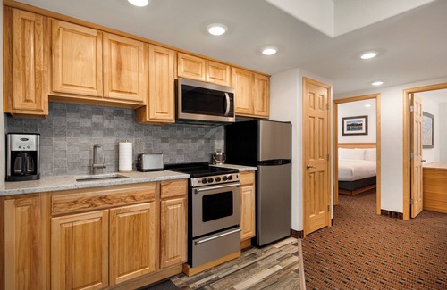 Downtown Steamboat Springs Hotel | Discover The Nordic Lodge: Pet-Friendly Getaway with Spa