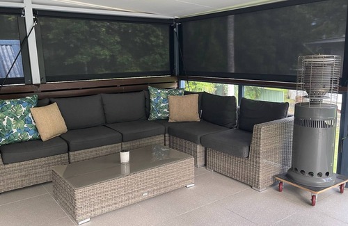 Smiths Lake House | Premier Oceanfront Stay at The Norfolk - Perfect Getaway