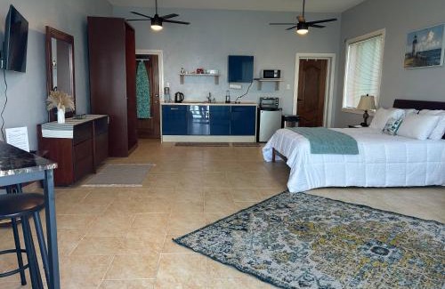 Road Town Apartment | The North Look Out