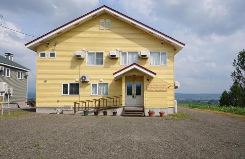 Sorachi-gun Villa | Discover Family-Friendly Comfort at North Peak Nakafurano