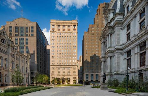 Center City Hotel | Discover The Notary Hotel: 4-Star Stay in Philadelphia