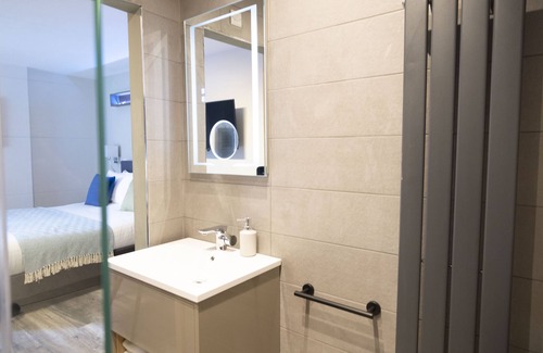 Queens Quarter Hotel | Discover The Number 11 by the Warren Collection Today!