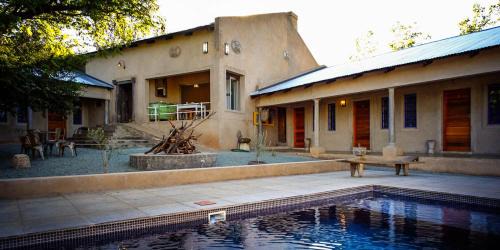 Vredefort House | Family-Friendly Getaway at The Nutcracker Homestead