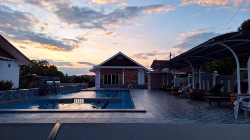 Kampung Kedawang Hotel | Experience The Nutshell Chalet Langkawi with Ocean Views