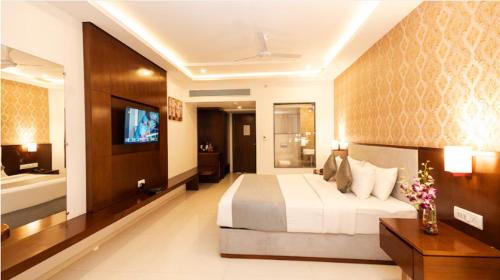 Pilerne Hotel | The OAK Resort, Goa