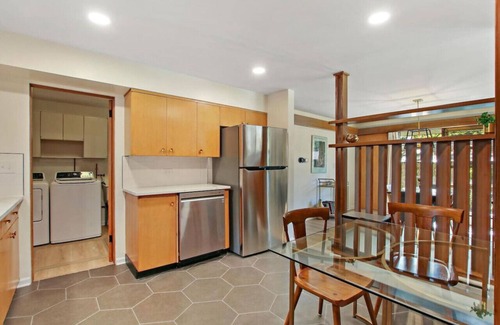 Waukegan House | Convenient Stay at The Oak Tree Ranch Near Naval Base