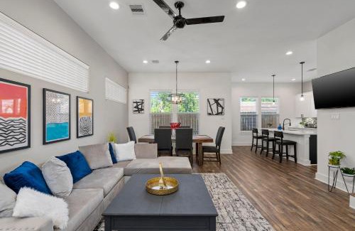 Northside House | Exquisite Oasis Retreat: Unmatched Comfort Near Downtown