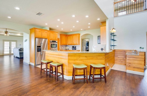 Westminster House | Family-Friendly Texas Ranch Home with Spa & Breakfast