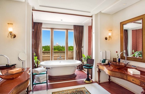 Agra Hotel | Experience The Oberoi Amarvilas, Agra: 5-Star Paradise