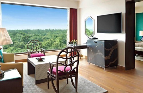New Delhi Hotel | Unforgettable Stays at The Oberoi, New Delhi - 5-Star Elegance
