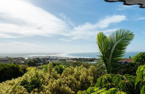 Wavecrest House | Oceanfront Paradise at The Ocean Bay Guesthouse - 10/10 Rated
