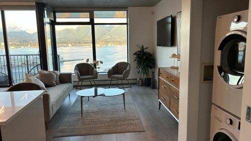 Gastown Apartment | The Ocean Crest
