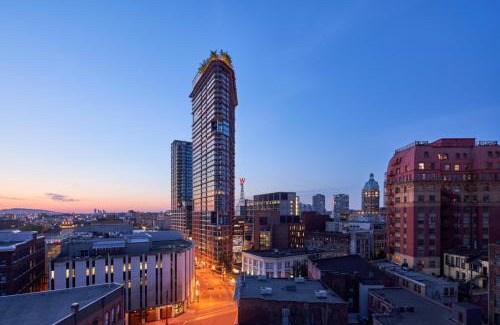 Gastown Apartment | The Ocean Crest