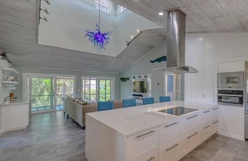 Palmetto House | Unforgettable Stays at The Ocean Pearl with Private Pool