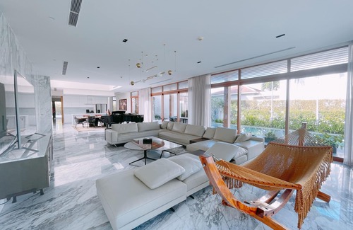 Ngu Hanh Son Resort | Experience The Ocean Suites: 5-Star Comfort & Spa Relaxation