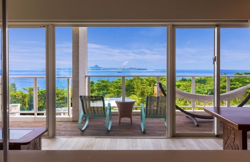 Motobu House | Pet-Friendly Ocean View Condominium in Motobu