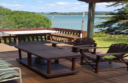 Waiotahi House | Discover The Gem in Ohiwa: Ocean View & Pet Friendly