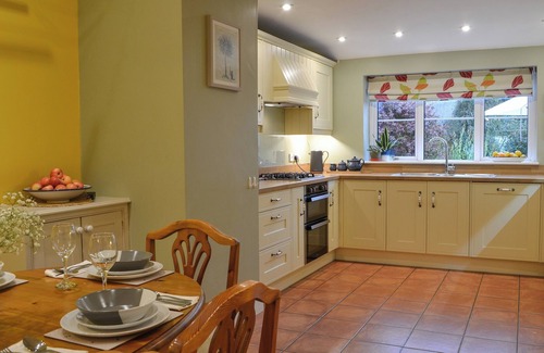 Churt Cottage | Spacious 4-Bedroom Retreat in Norton Near Malton