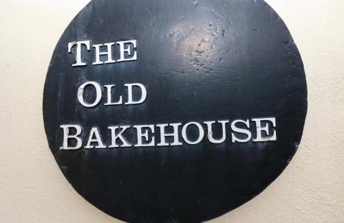 Vale of Glamorgan House | Pet-Friendly Retreat at The Old Bakehouse – Rated 8.7/10