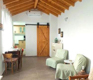 Mesotopos House | Pet-Friendly Retreat at The Old Barn House Awaiting You