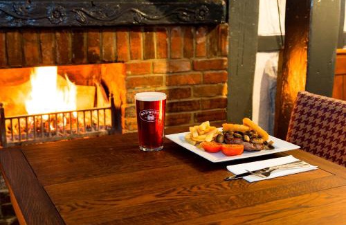 Warminster Hotel | Pet-Friendly Getaway at The Old Bell - Warminster