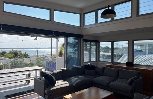 Currarong House | Unforgettable Oceanfront Stay at The Old Bus Shed, Currarong