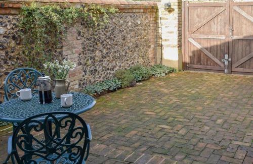 Wereham House | Discover The Old Butchers Shop - Pet and Child Friendly Stay