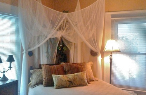 Carrabelle House | Cozy Oceanfront Retreat at The Old Carrabelle Hotel