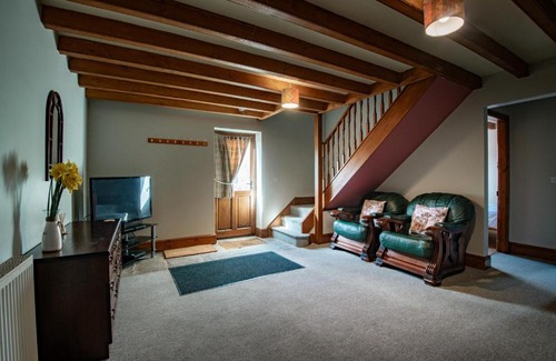 North York Moors National Park House | Discover The Old Cart House: 4-Star, Pet-Friendly Retreat