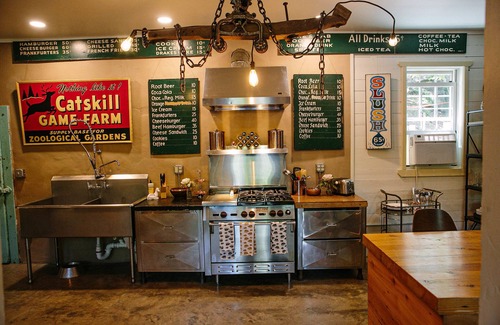 Catskill House | Relax at The Old Catskill Game Farm Inn: Rated 9.4/10