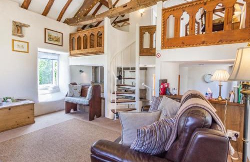 Crich House | Experience The Old Chapel: 5-Star, Family-Friendly Stay