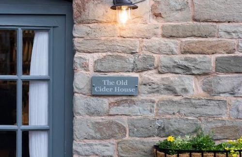 Hay on Wye House | Discover The Old Cider House: Family-Friendly Retreat