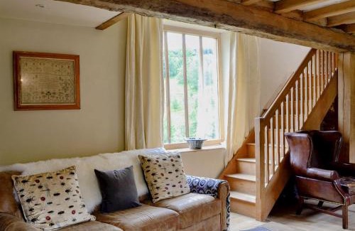 Llanfihangel Tal-y-llyn House | Experience The Old Cider Mill: Pet & Child Friendly Retreat