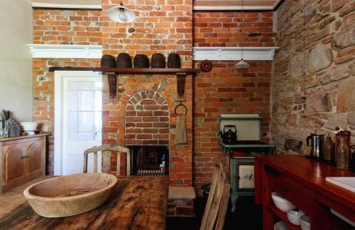 Maclean Apartment | Discover The Old Clarence Brewery – Ideal for Families