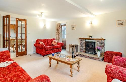 York House | Explore Family-Friendly Stays at The Old Combine Shed