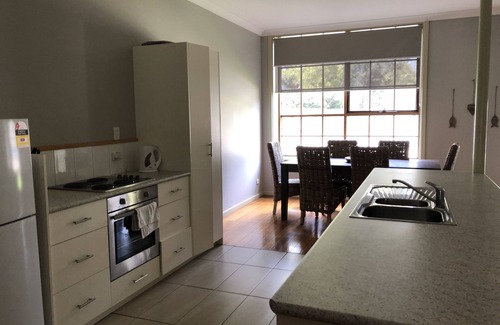 Merricks North Apartment | Relax at The Old Coolstore - Jonathon Apartment, Rated 8.8/10