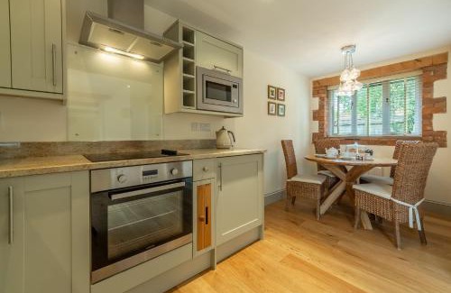 King's Lynn House | Discover The Old Cow Shed - Your Perfect Getaway