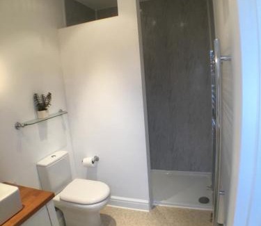Chute Forest Apartment | Discover The Old Dairy: Family-Friendly Retreat in Nature
