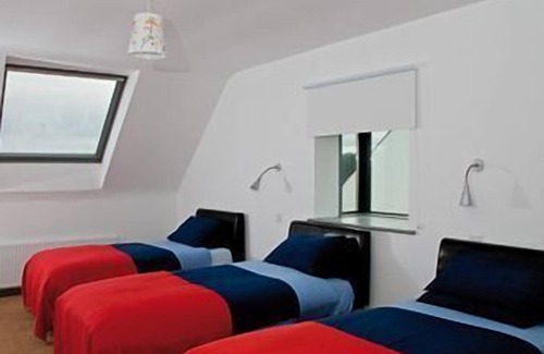 Killala Cottage | The Old Deanery Cottage 1 - sleeps 7 guests in 3 bedrooms