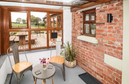 Narberth House | Relax at The Old Farm Shop: 4-Star Family Retreat