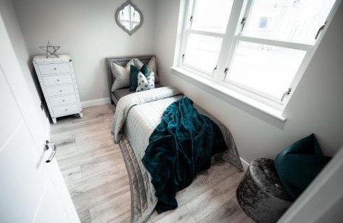 Kelso House | Discover The Old Fire Station: Family-Friendly Retreat
