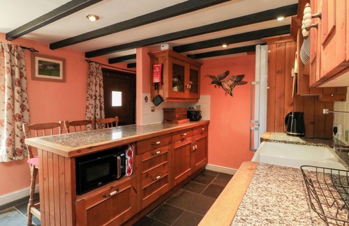 Kilkhampton Cottage | Pet-Friendly Old Forge Cottage with Garden in Kilkhampton