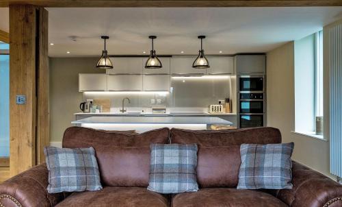 Kendal House | Enjoy Family-Friendly Stays at The Old Grain Store