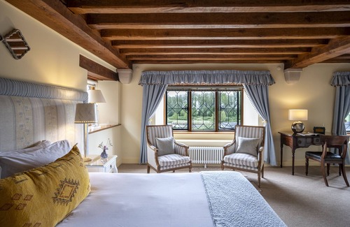 Stuntney Hotel | Indulge at The Old Hall Ely: Spa, Restaurant & Breakfast