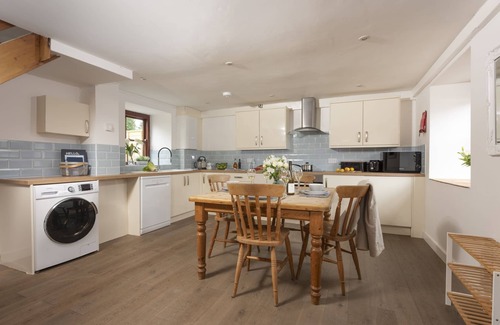 Crowlas Cottage | Cozy Old Hay Barn Cottage with Kitchen and Pet-Friendly Stay