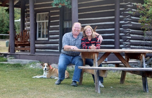 Trout Creek Cabin | Guest Rated 10/10: The Old Homestead Cabin with Ocean Views