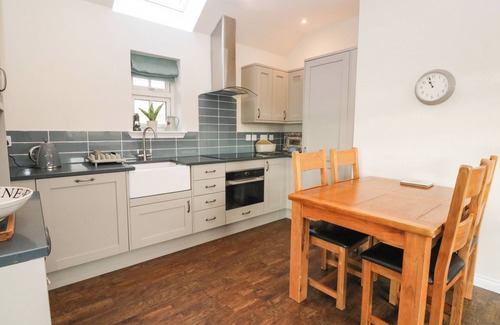 Oban Cottage | THE OLD HOUSE, BALURE, pet friendly, with open fire in Lismore
