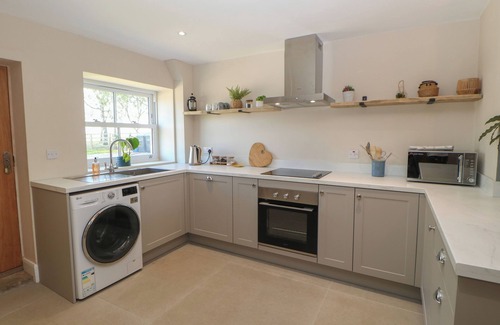 Northallerton Cottage | Pet-Friendly Old House: Character Cottage in Darlington
