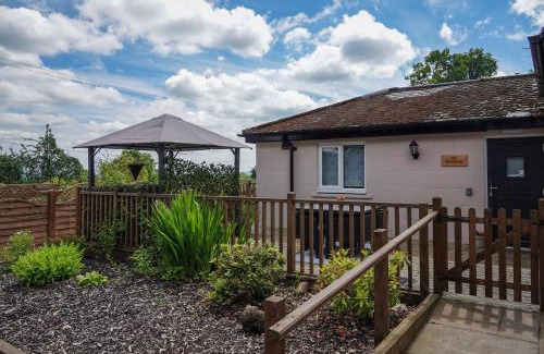Burwarton Apartment | Charming Stay at The Old Kitchen with Hot Tub & Family Perks