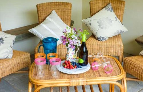Tirabad House | Pet-Friendly Getaway at The Old Mill - 5-Star Experience